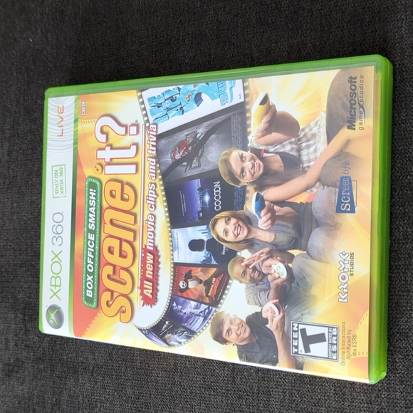 XBOX 360 GAMES -- SCENE IT BOX OFFICE SMASH & LIGHTS CAMERA ACTION W BIG BUTTON - Picture 7 of 8